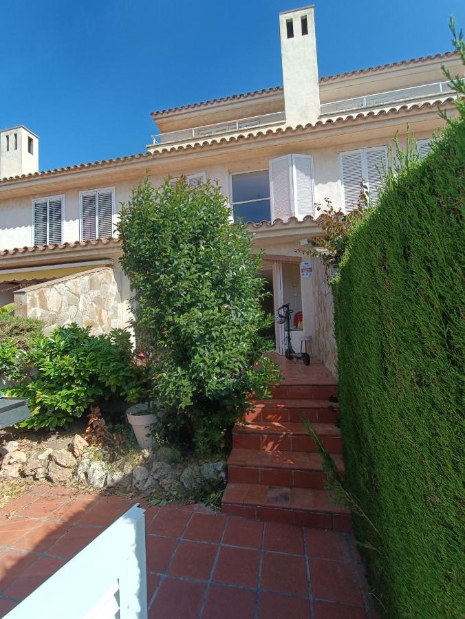 Cambrils Adosado Con Piscina 4 Habitaciones, 8 Huespedes Εξωτερικό φωτογραφία