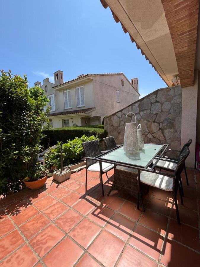 Cambrils Adosado Con Piscina 4 Habitaciones, 8 Huespedes Εξωτερικό φωτογραφία